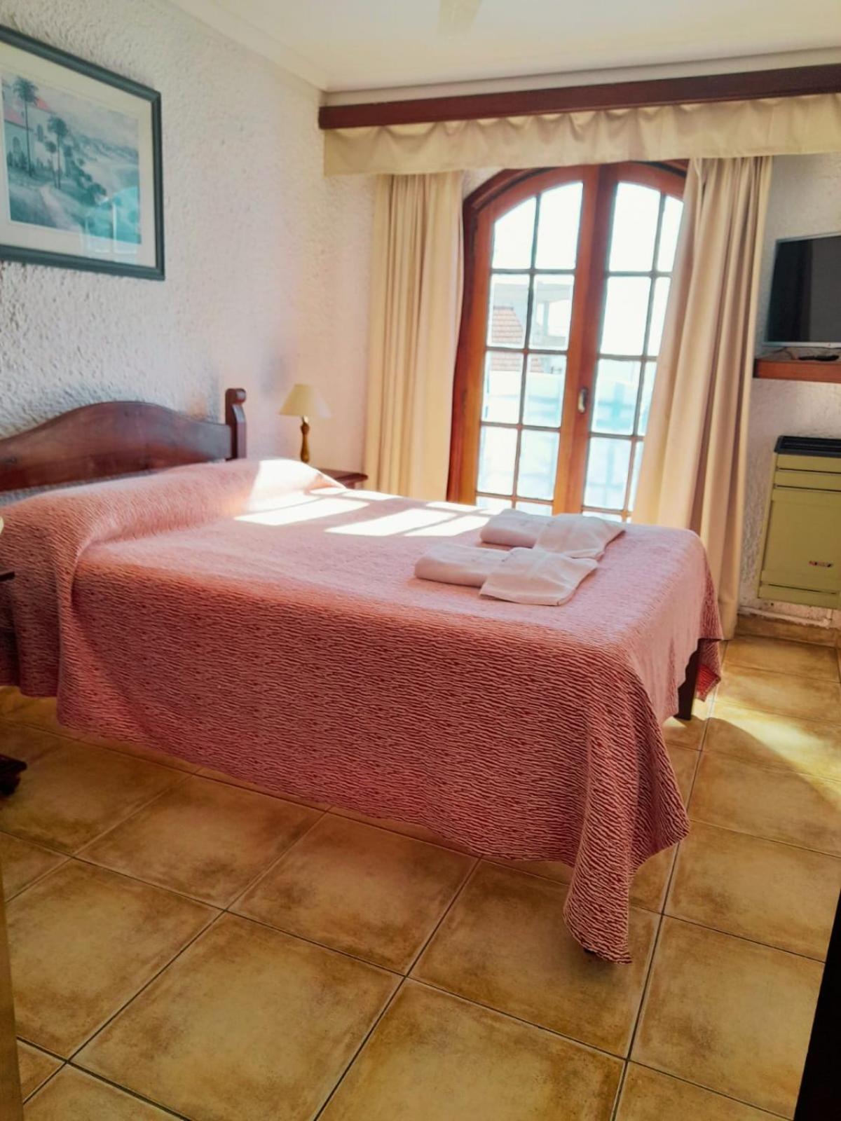 Brisas Hosteria Santa Clara del Mar Exterior foto